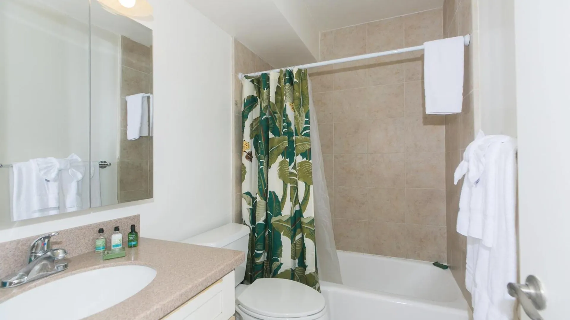 Ilikai Marina 1781 City View Studio Гонолулу